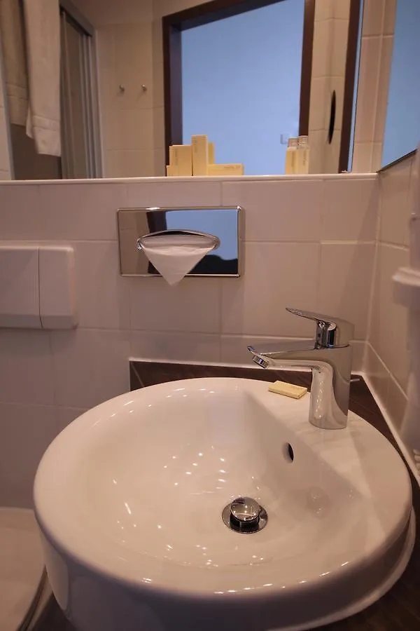 Hotel Isarblu Munich 3*,  Germany