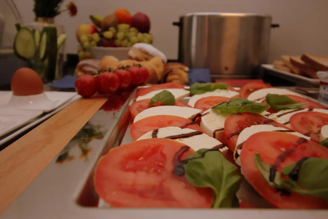 Hotel Isarblu Munich 3*,  Germany