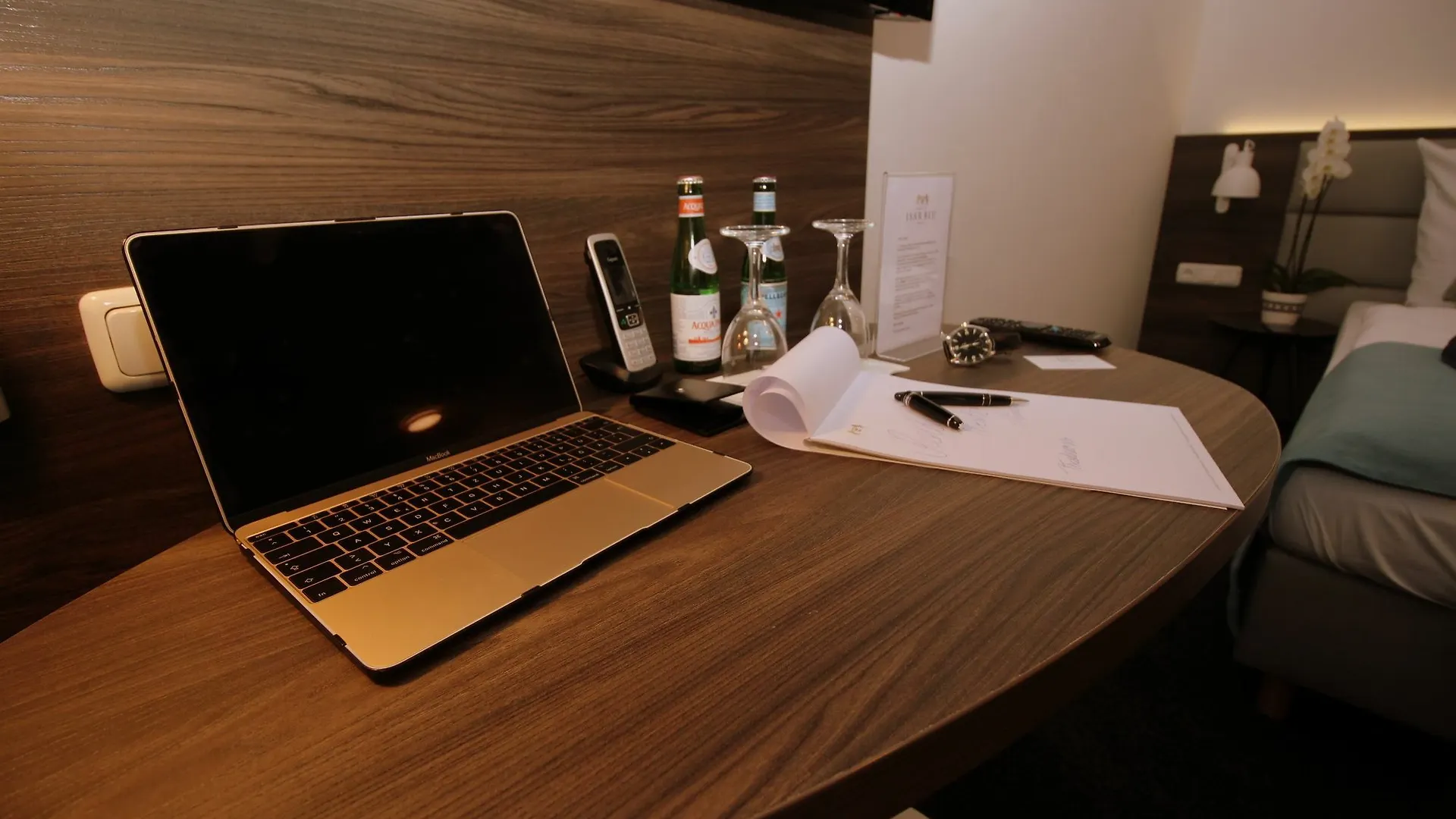 Hotel Isarblu Munich 3*,
